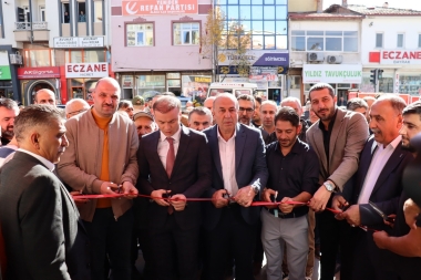MİS MERKEZ LOKANTASI HİZMETE AÇILDI