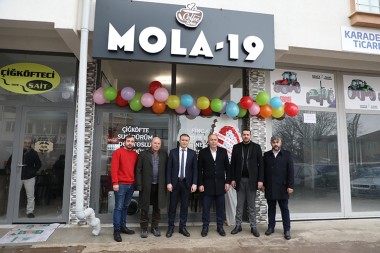 Mola-19 Çiğköfte Kafe hizmete açıldı