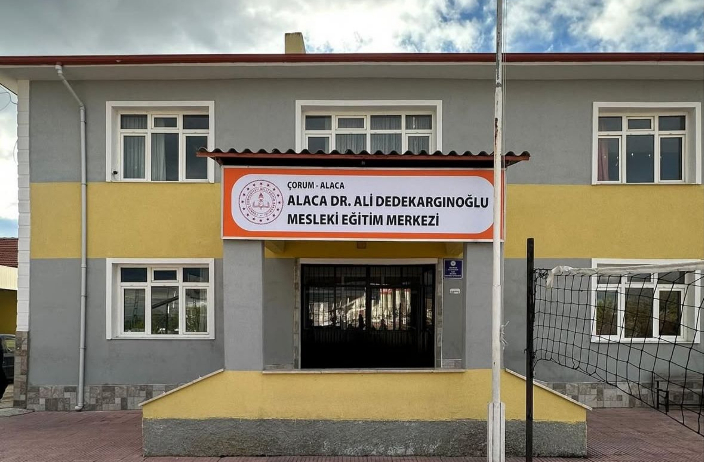 Alaca Dr. Ali Dedekargınoğlu Mesleki Eğitim Merkezi Açıldı