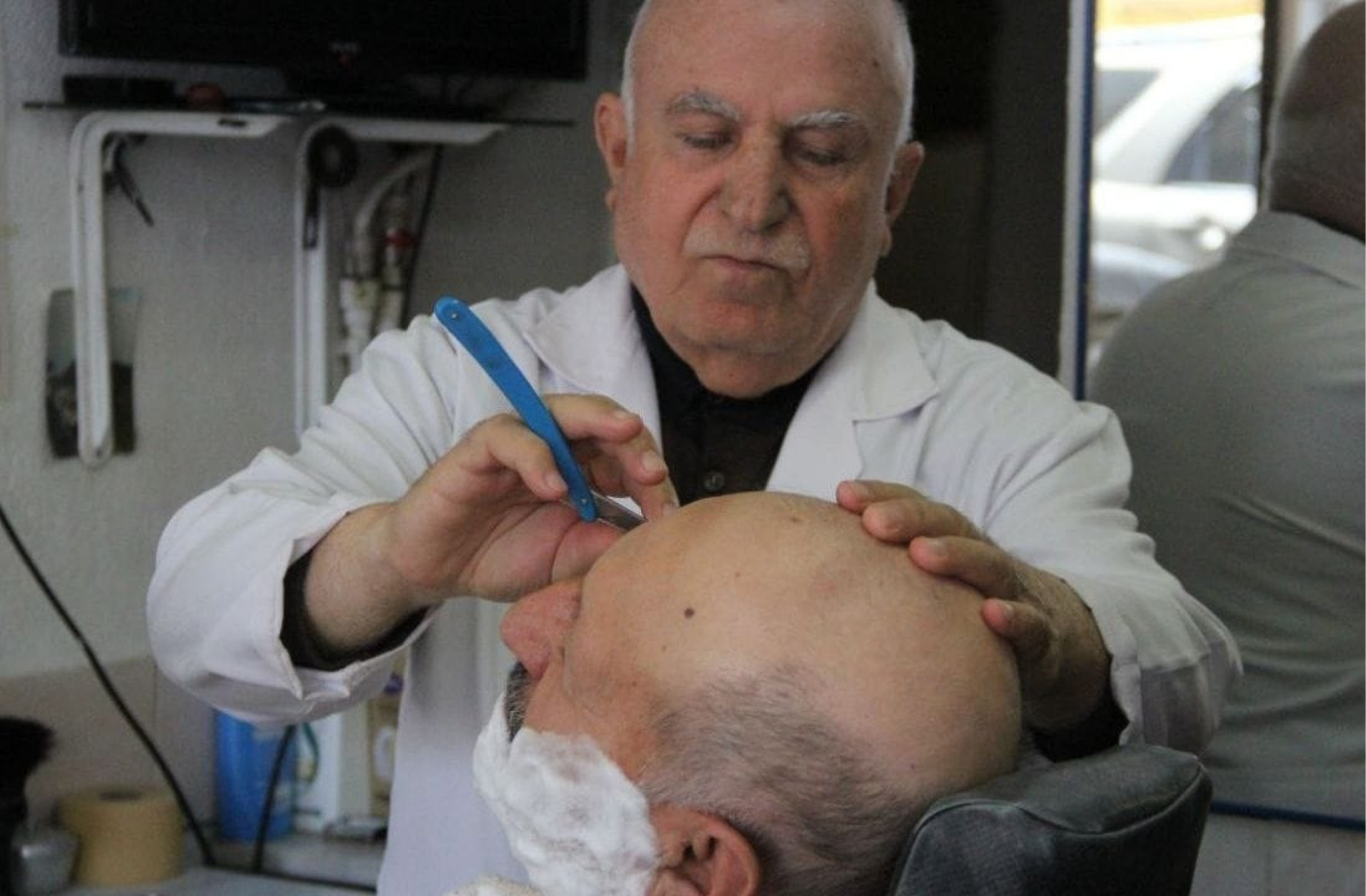 Alaca Esnaf Odası duyurdu: Berberler 20.00’de kapanacak