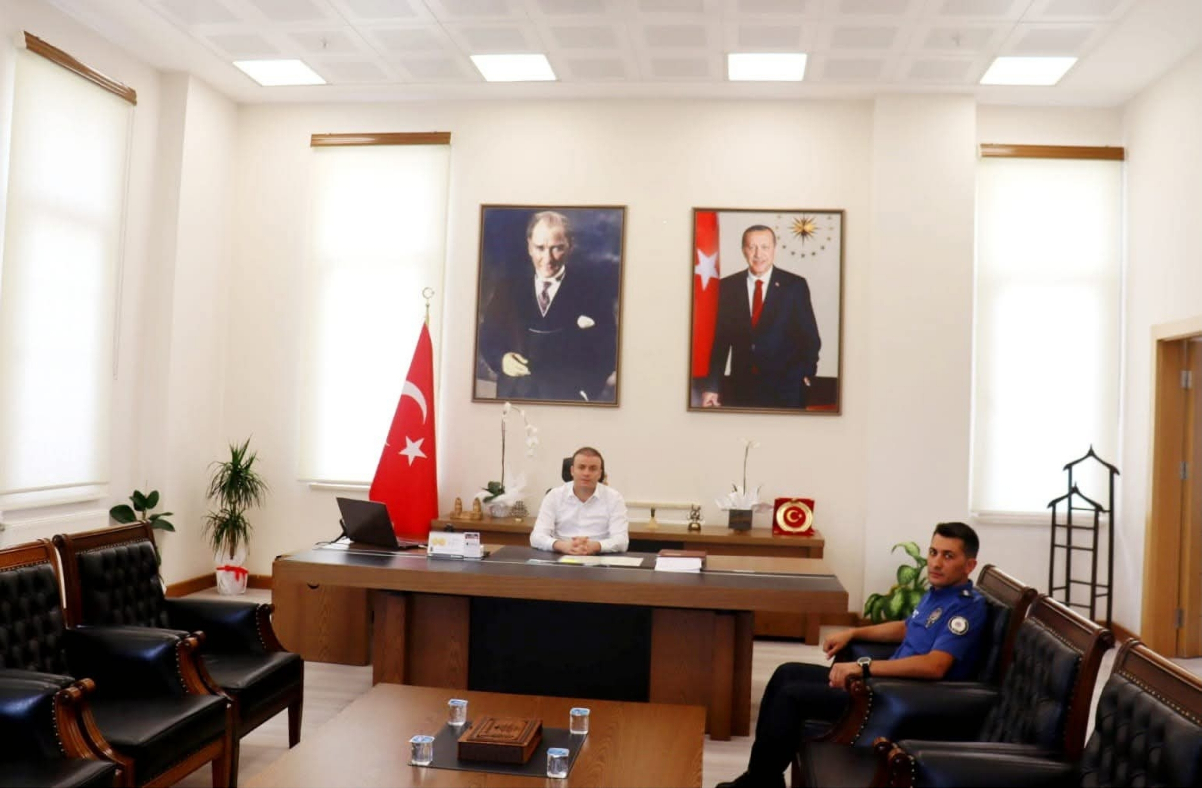 Alaca Kaymakamı Meriç Dinçer, yeni Emniyet Müdür V. makamında ağırladı