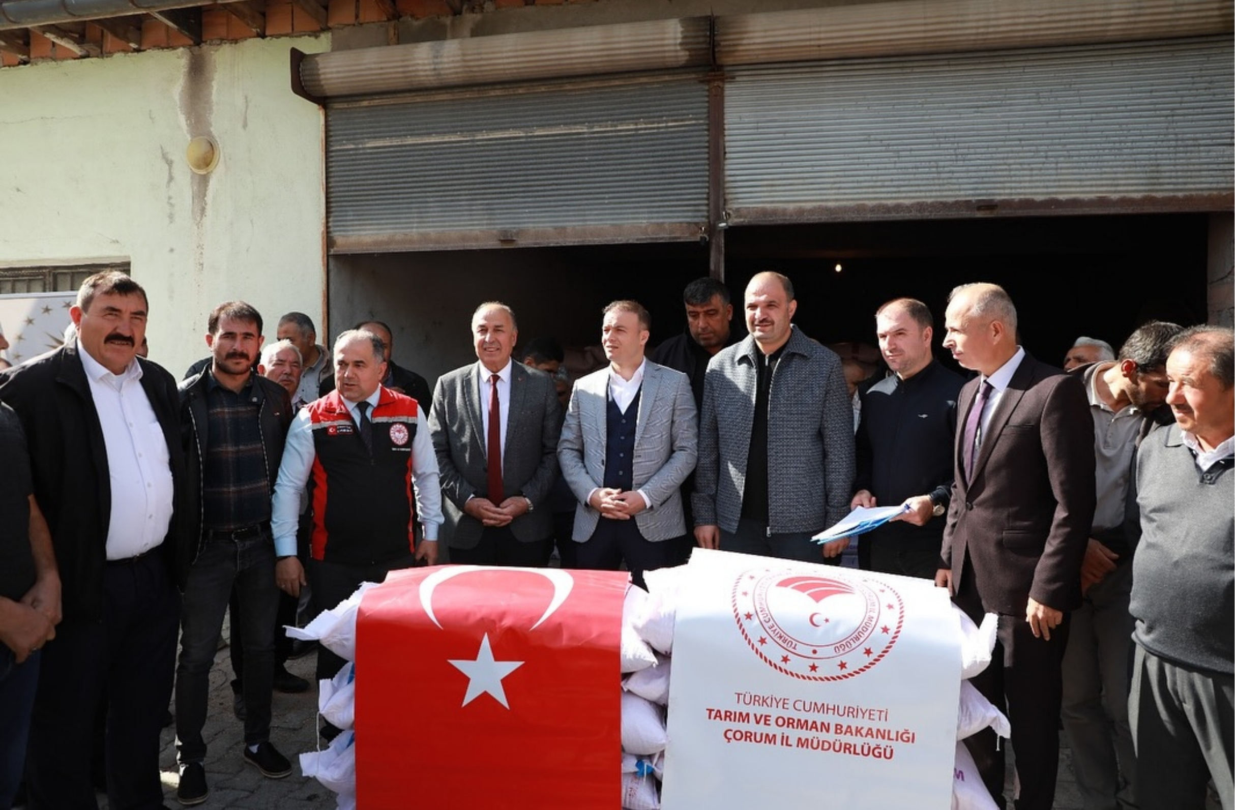 Alaca'da 153 çiftçiye 37 ton %100 hibeli arpa tohumu desteği