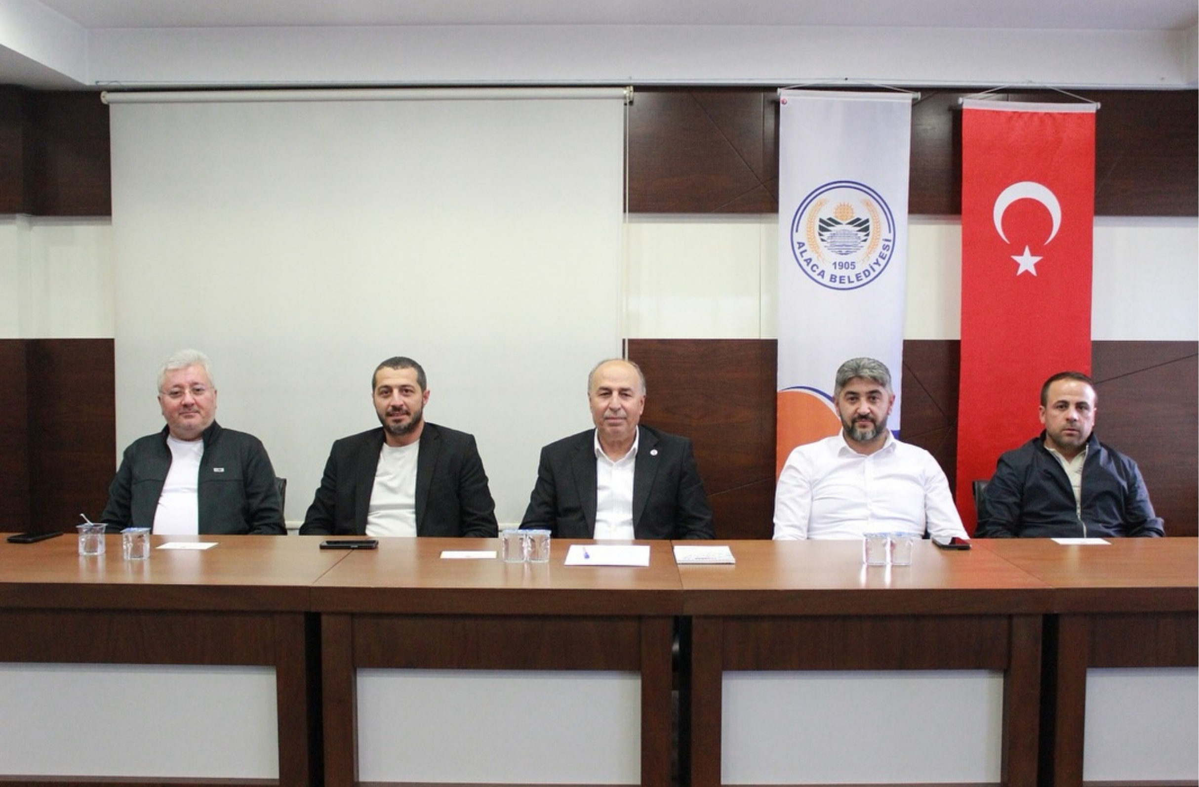 Alaca’da toplu açılış töreni öncesi istişare toplantısı yapıldı