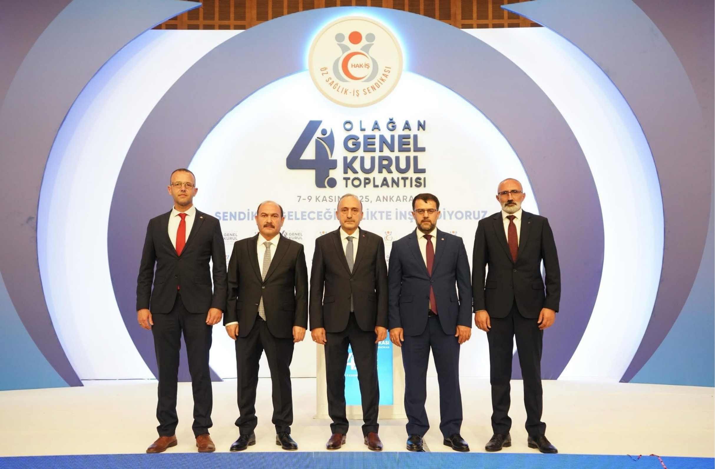 Eski Dönem Belediye Başkanı Muhammet Esat Eyvaz, Öz Sağlık-İş Sendikasında Genel Başkan Yardımcılığına Seçildi